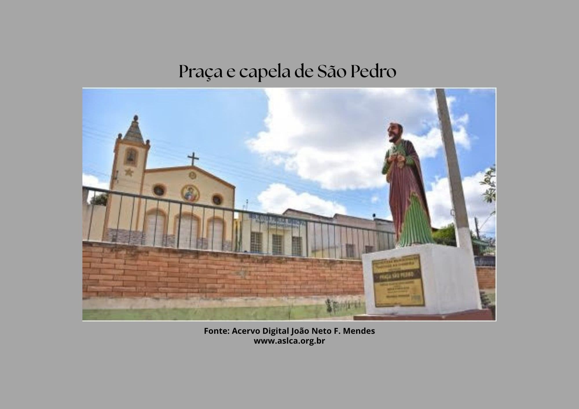 Praça e capela São Pedro 