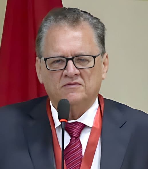 Isnaldo Bulhões Barros