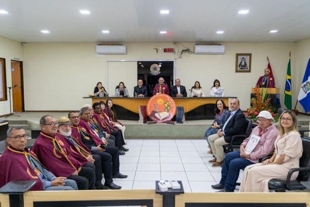 Academia Santanense de Letras, Ciências e Artes entrega Comenda Breno Accioly à médica e ex-prefeita Christiane Bulhões
